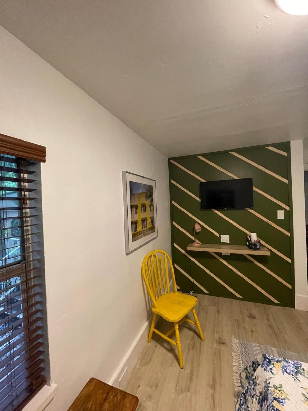 Cozy Room In The Heart Of Little Havana Miami Exteriör bild