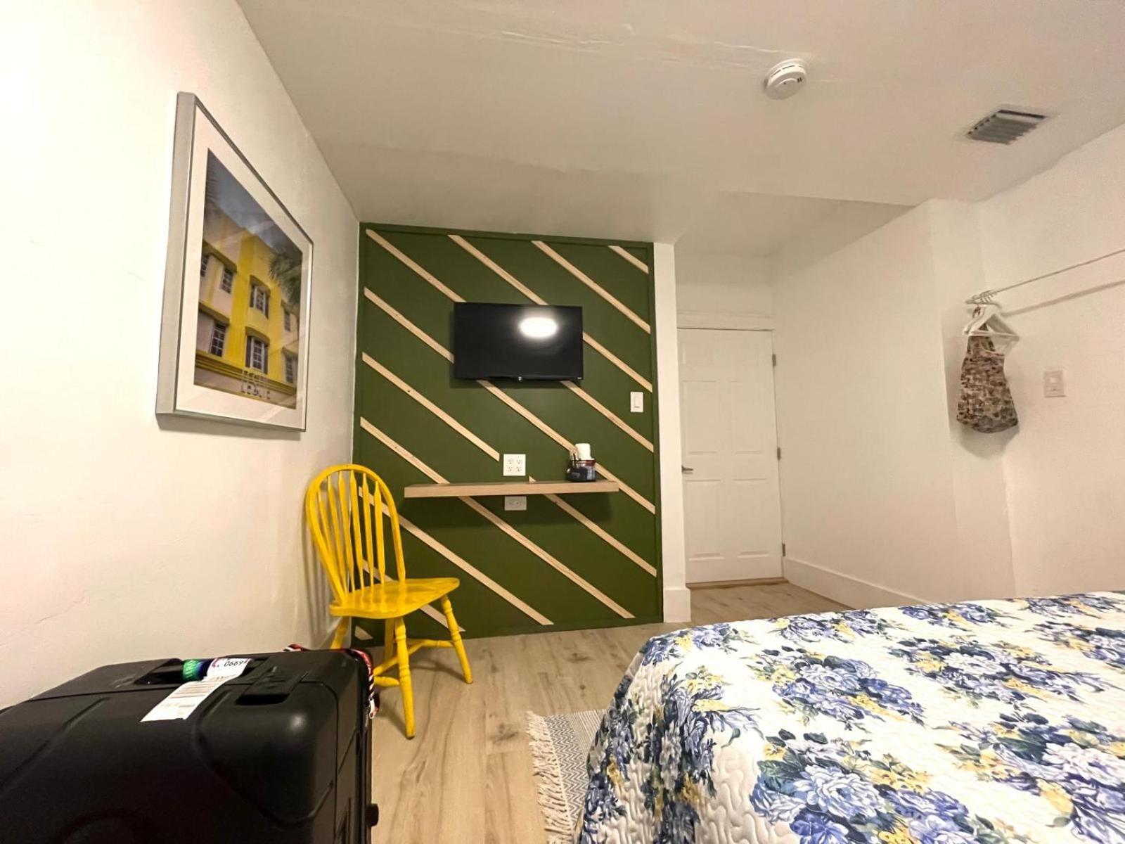 Cozy Room In The Heart Of Little Havana Miami Exteriör bild